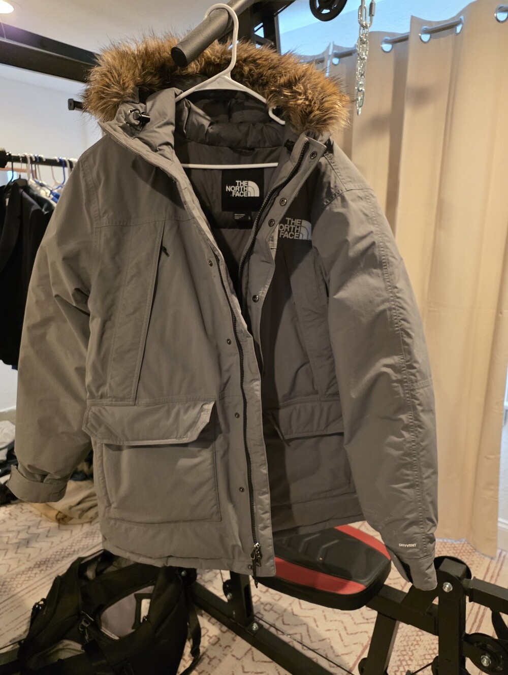 NORTH FACE  Mcdurdo Down Men's GreyPuffer Parka with Faux Fur Trim